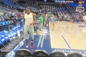 乐在其中？中国球迷曾调侃：你外号“弑君者”！斯图尔特大笑